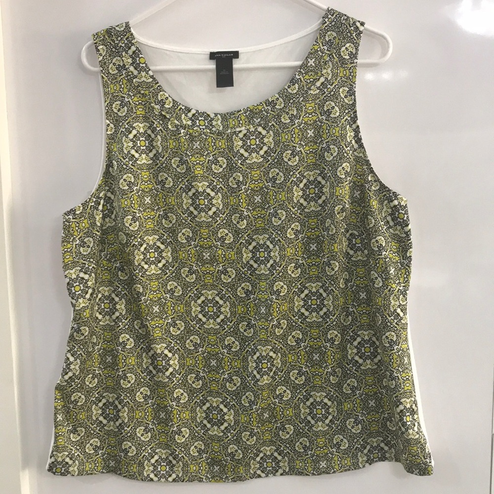 Ann Taylor Print Blouse no sleeve